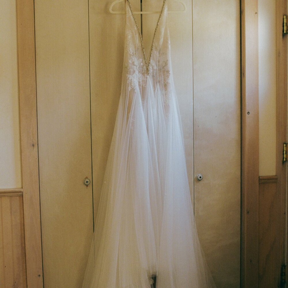 Liz Martinez Cleo A-Line Beaded Tulle Wedding Gown w/ Scarf - Picture 4 of 8